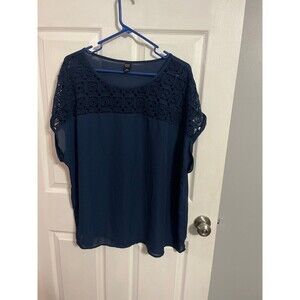 Emery Rose Lace Yoke Navy Top Size 2XL